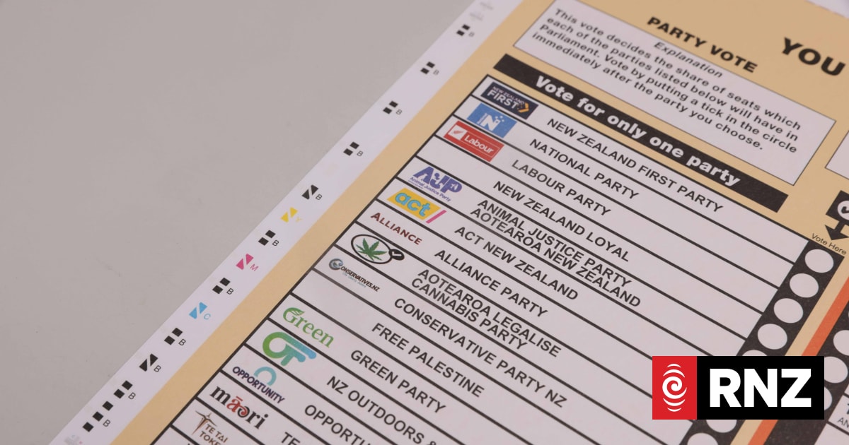 Election live: Advance voting begins as party leaders head to the polls