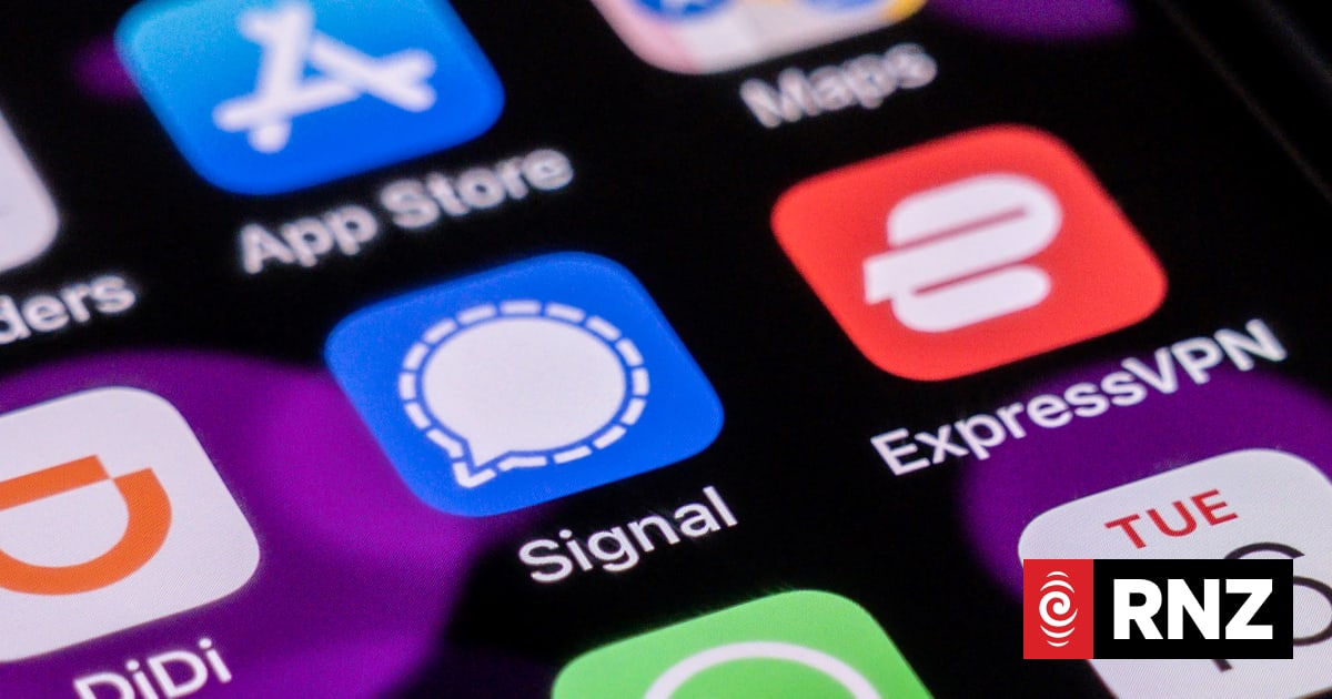 Signal is 'as safe as messaging apps get', but not for national ...