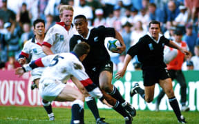 Jonah Lomu in action, New Zealand All Blacks v England, rugby world cup, 1995.