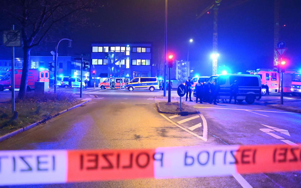 09 March 2023, Hamburg: Police officers and helpers are
in action in Hamburg. Shots have been fired and the police are on the scene with strong forces. Photo: Jonas Walzberg/dpa (Photo by Jonas Walzberg / DPA / dpa Picture-Alliance via AFP)