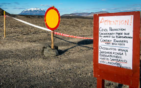 A sign blocking furthur access to the area around the Bardarbunga volcano.