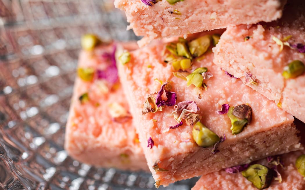 Rose burfi