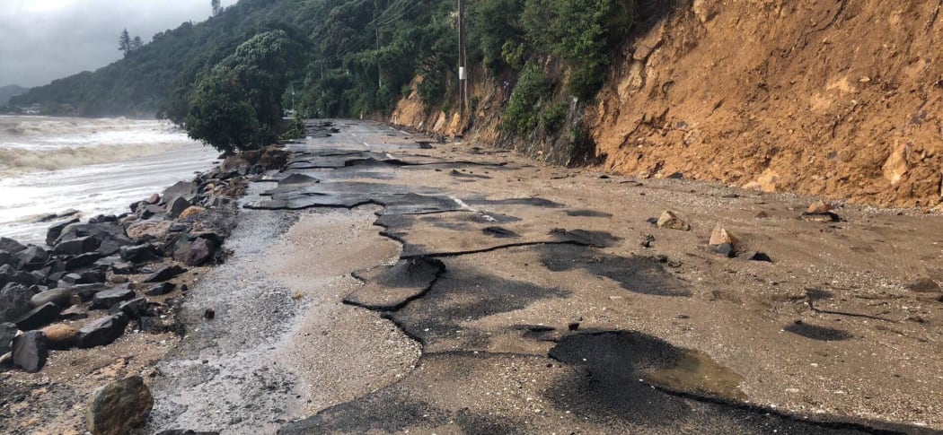 SH25 Thames Coast Road.