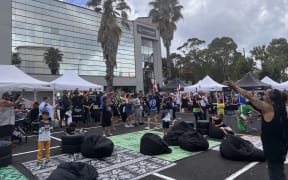 The crowd were engaged with the music and their free poi's thanks to XMT Creations, gifting members of the public small Christmas presents.