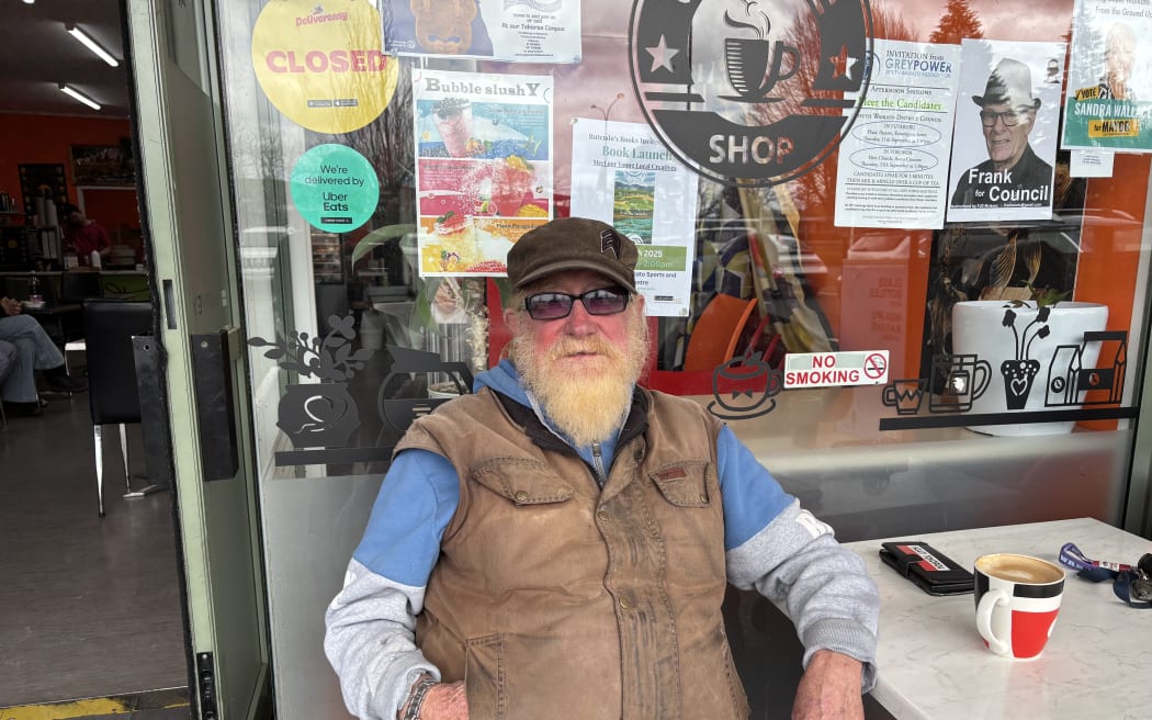 The union spokesperson for Tokoroa Plywood Plant, Red Middlemiss from E tū.