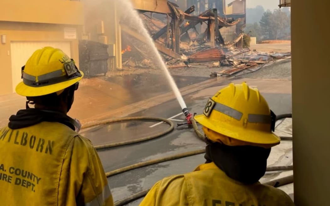 Kiwi Julie Booth Haberfeld loses house in LA fires.