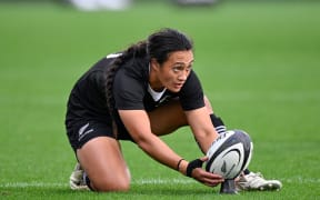Black Ferns Ruahei Demant.