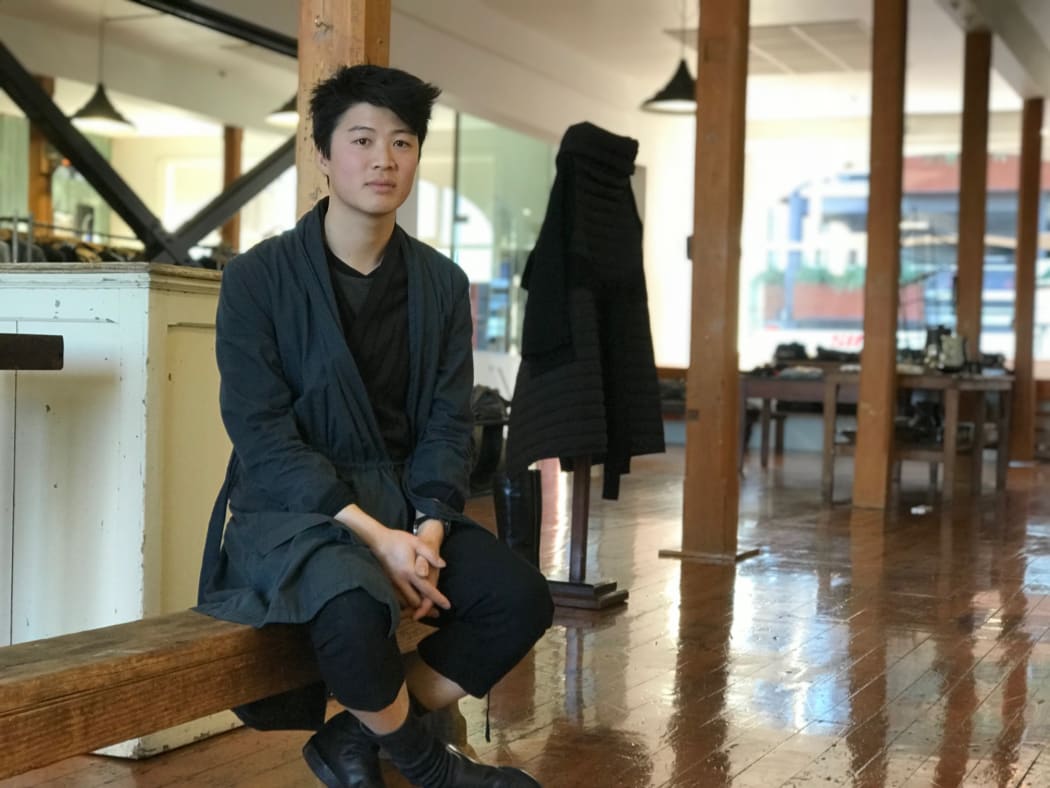 Stephen Park is the designer of 6x4.