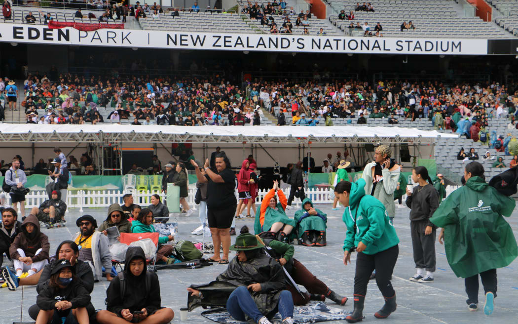 Thousands of kapa haka fans turned out at Eden Park to cheer on events at Te Matatini despite the rain.