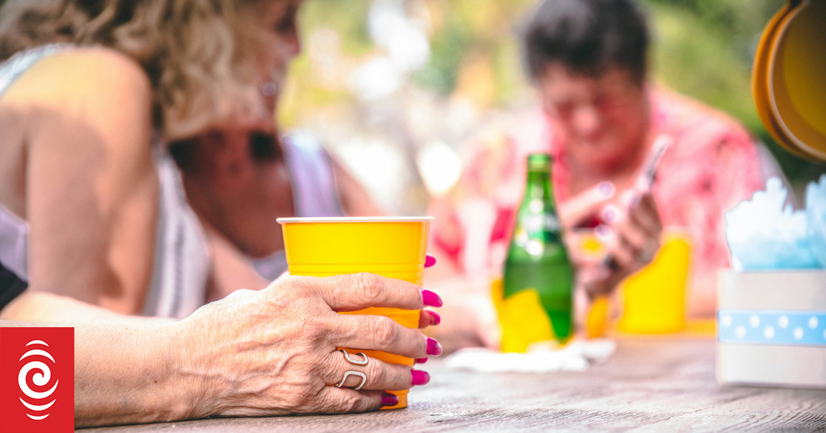 Sobriety coach’s tips for non-drinkers during festive season celebrations
