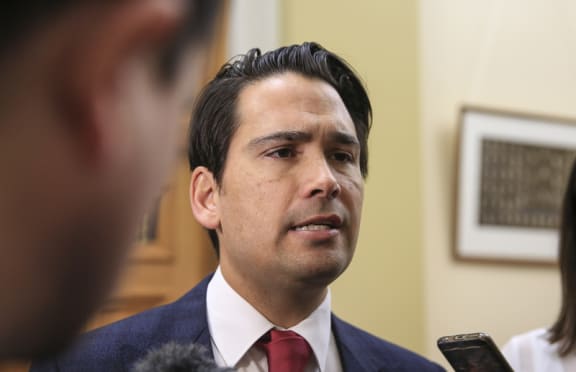 09082016. Photo Rebekah Parsons-King. Caucas run. Simon Bridges.