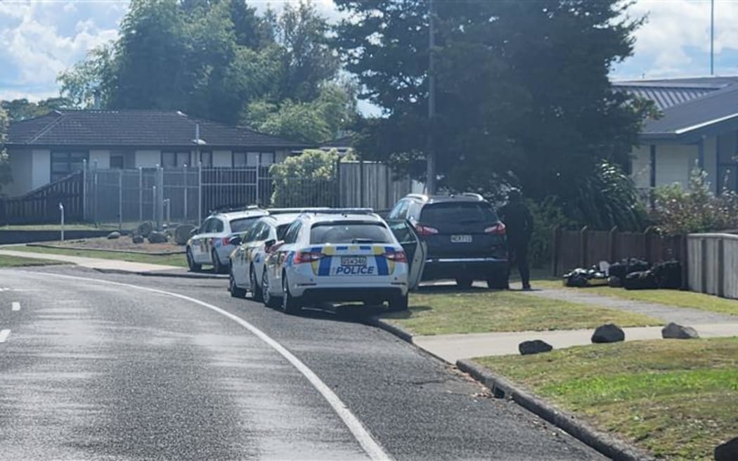 Cop cars outside the police station in Murupara in Whakatāne District.