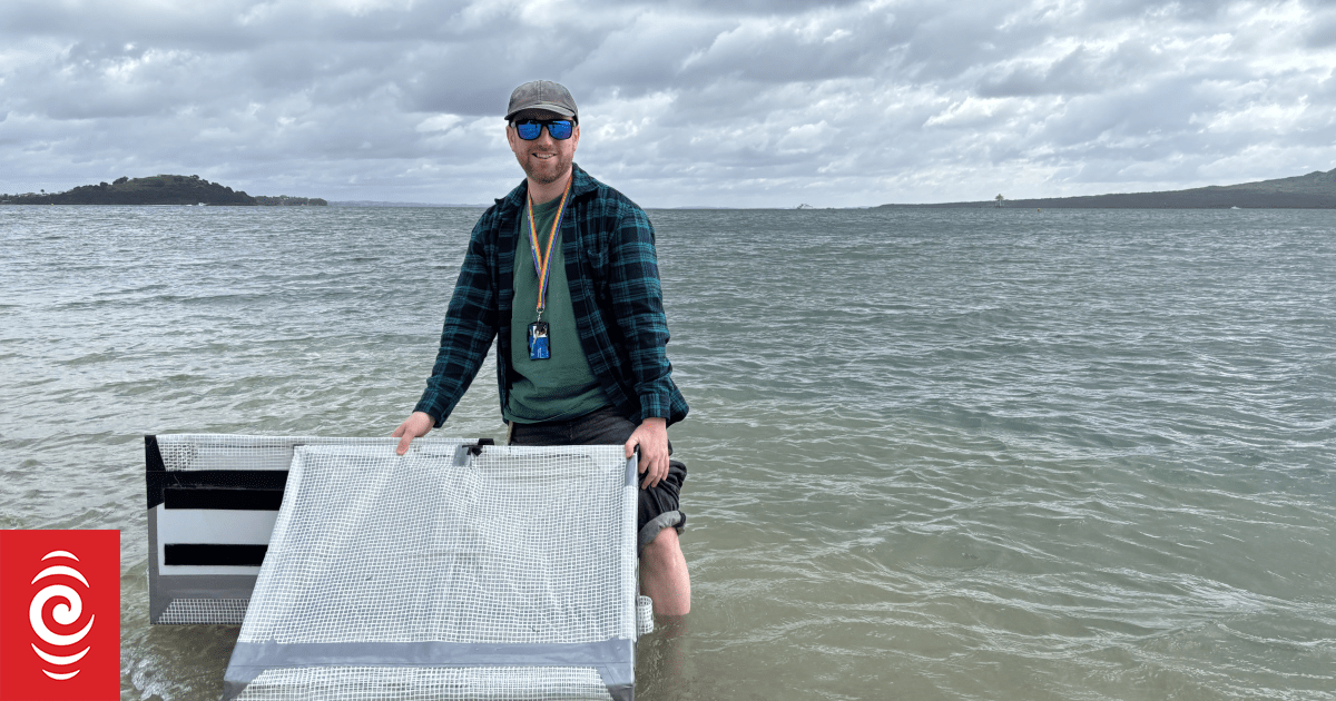 Our Changing World: SAR4SaR - The folding, floating search and rescue device