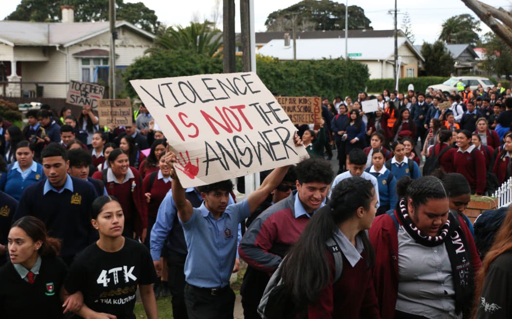 Students march in Ōtāhuhu against inter-school violence.