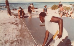 .Runit dome Enewetak:
Sediments near the Runit Dome nuclear waste storage facility in Enewetak Atoll show high levels of radioactive strontium 90, a nuclear test byproduct that a new scientific report said has been largely ignored by US government-sponsored studies.