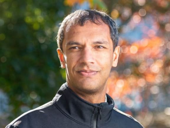 Assoc. Prof. Suresh Muthukumaraswamy