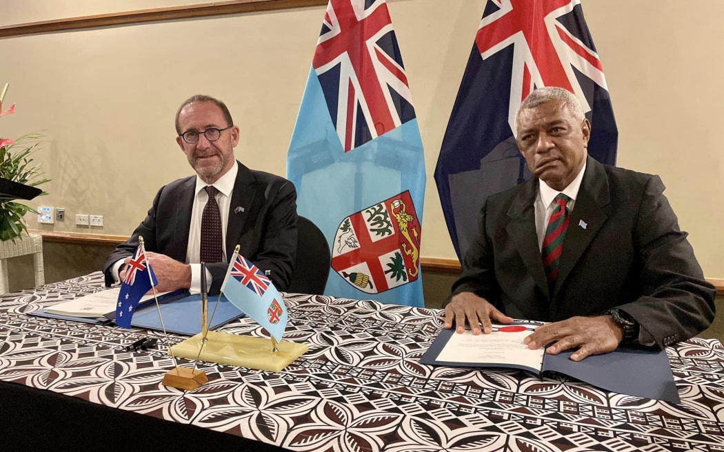 New Zealand Defence Minister Andrew Little signs defense agreements with Fiji Home Affairs Minister Pio Tikoduadua in Suva, June 13th.