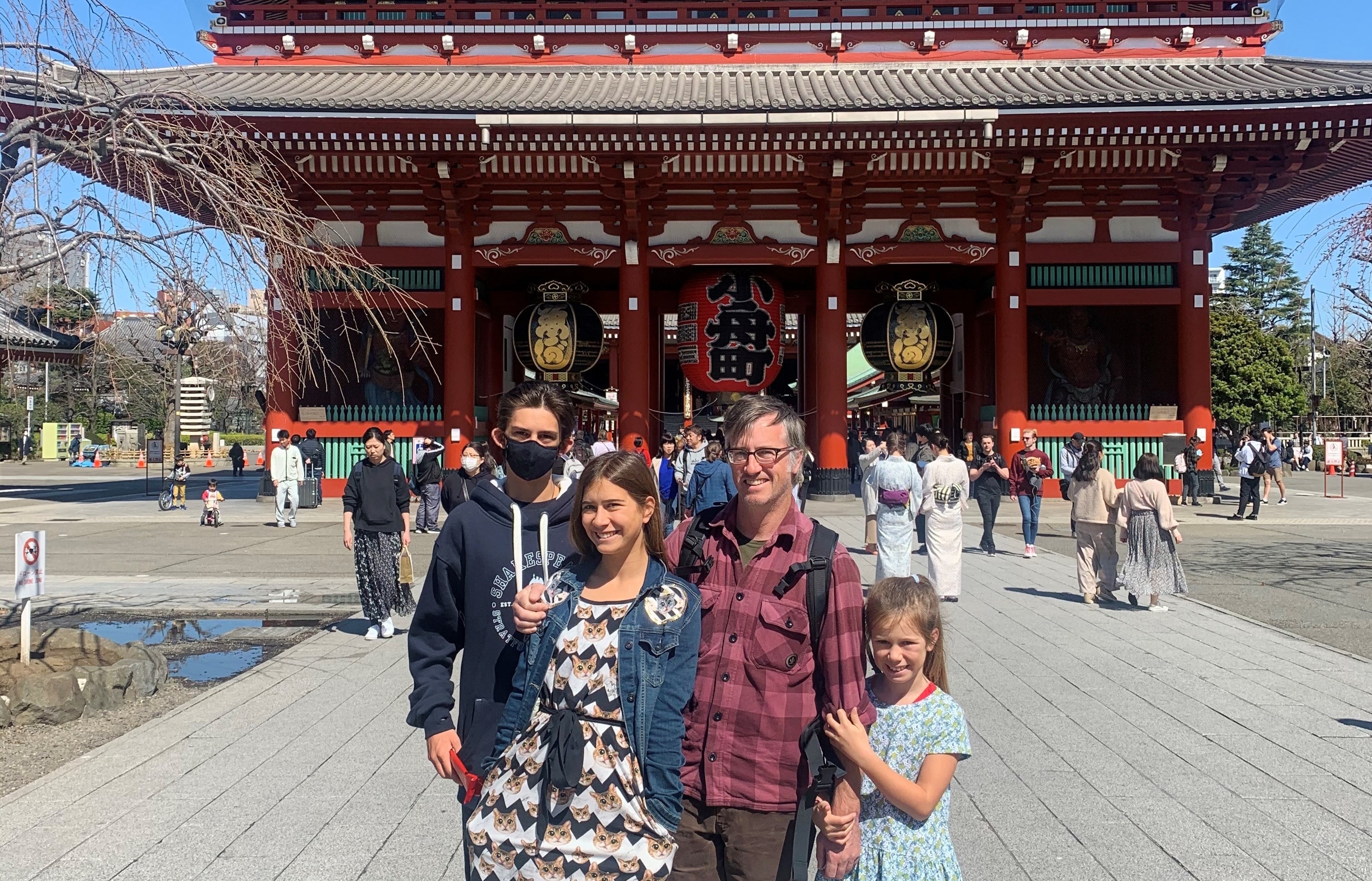 Murray McClintock with his children Tiaki, Amelie and Paloma.