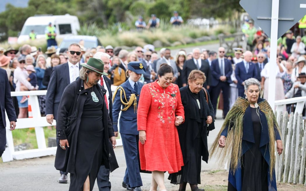 Ōnuku welcomes