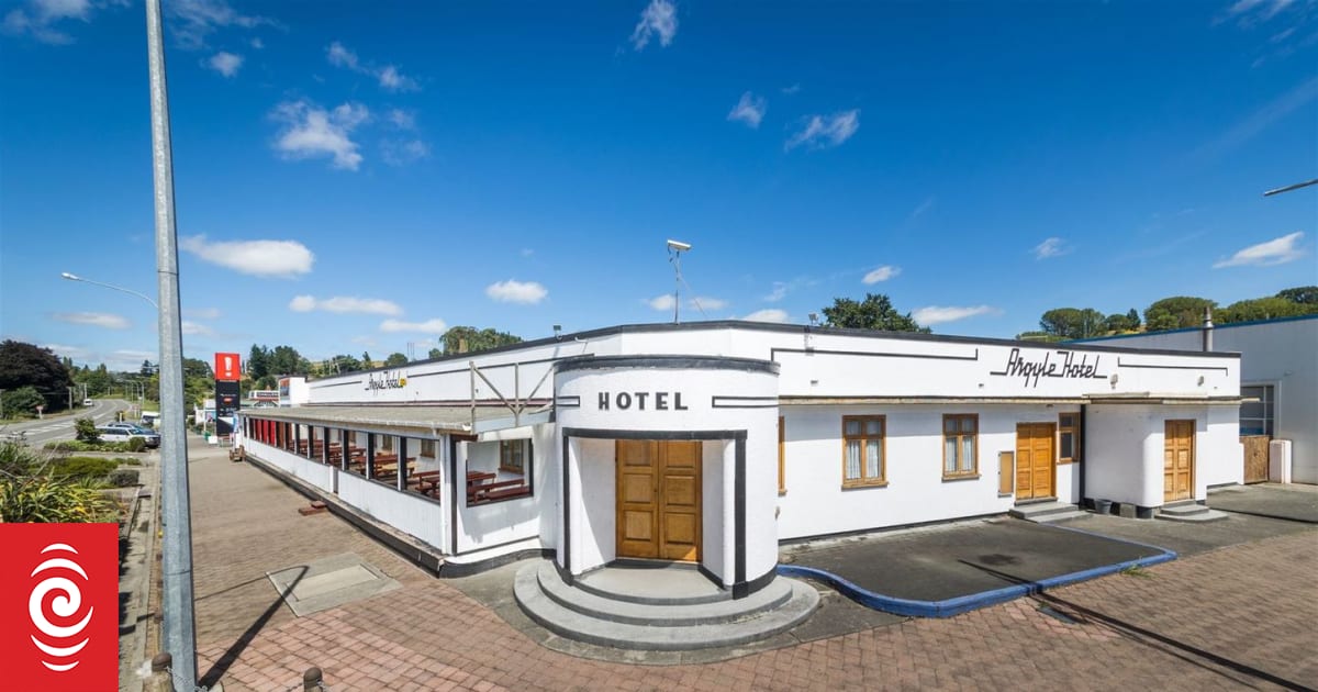 The Hunterville locals who bought their pub