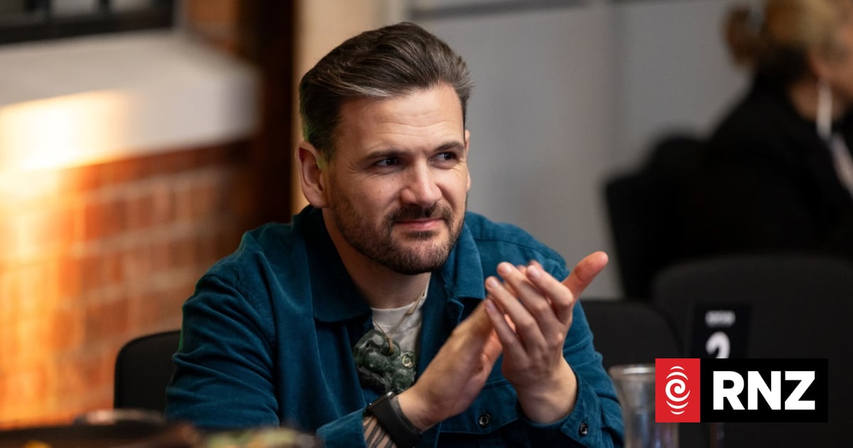 'Te reo influencer' named first Professor of te reo Māori at Victoria ...