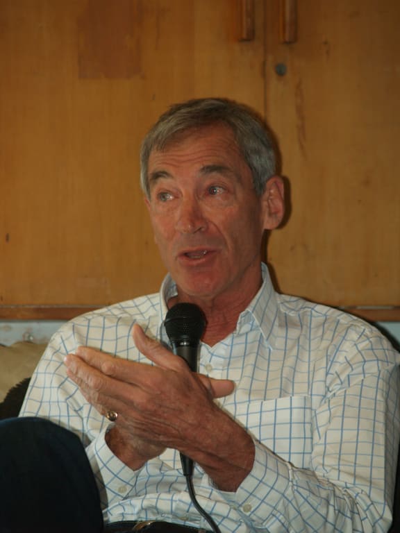 Lance Jennings
