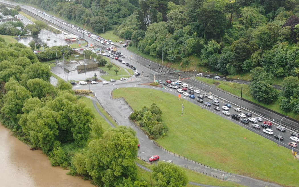 Traffic buildup in Hutt