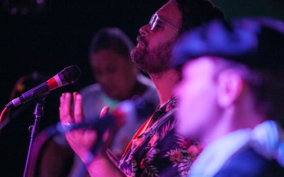 Mark Vanilau, Troy Kingi, Mara TK