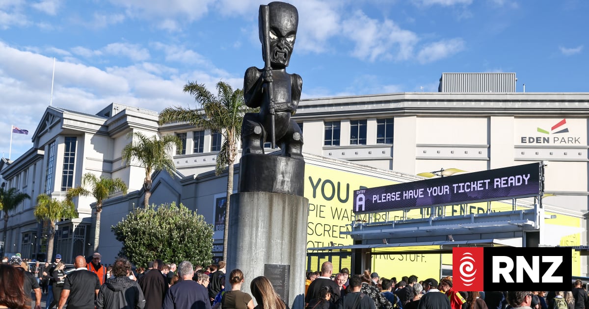 Eden Park train delays: 'We need to make sure that it's fixed'