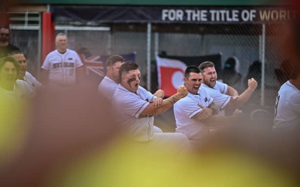 Black Sox say Halberg recognition a boost for softball and next ...