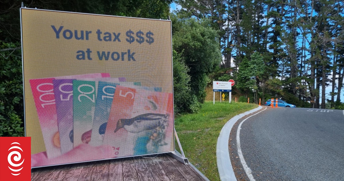 Rogue digital billboard pokes fun at Waka Kotahi - Vimarsana News