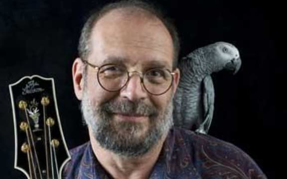 Vintage American guitar expert George Gruhn.