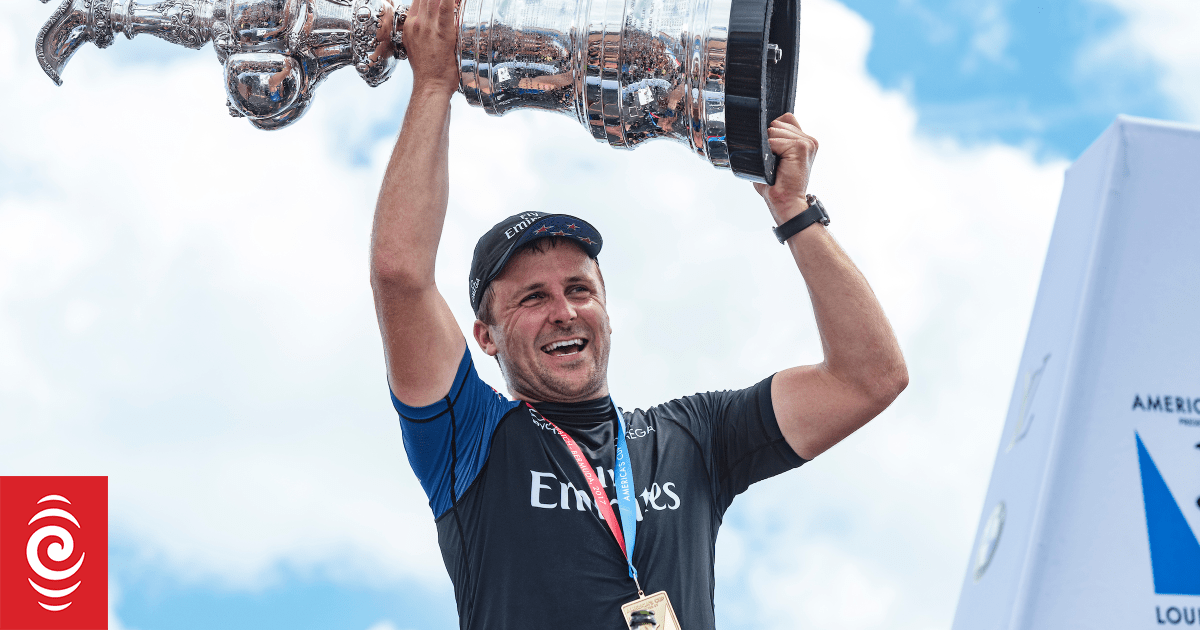 End of an era as original America's Cup cyclor Simon van Velthooven retires