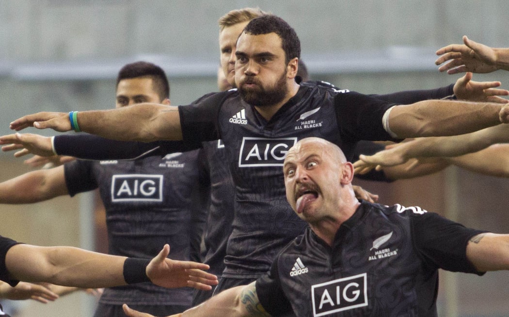 Charlie Ngatai and Hayden Triggs perform the haka
