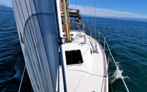 A maritime lawyer says there may be a legal argument for allowing foreign yachts to come to NZ if they can prove where they have been through electronic tracking.