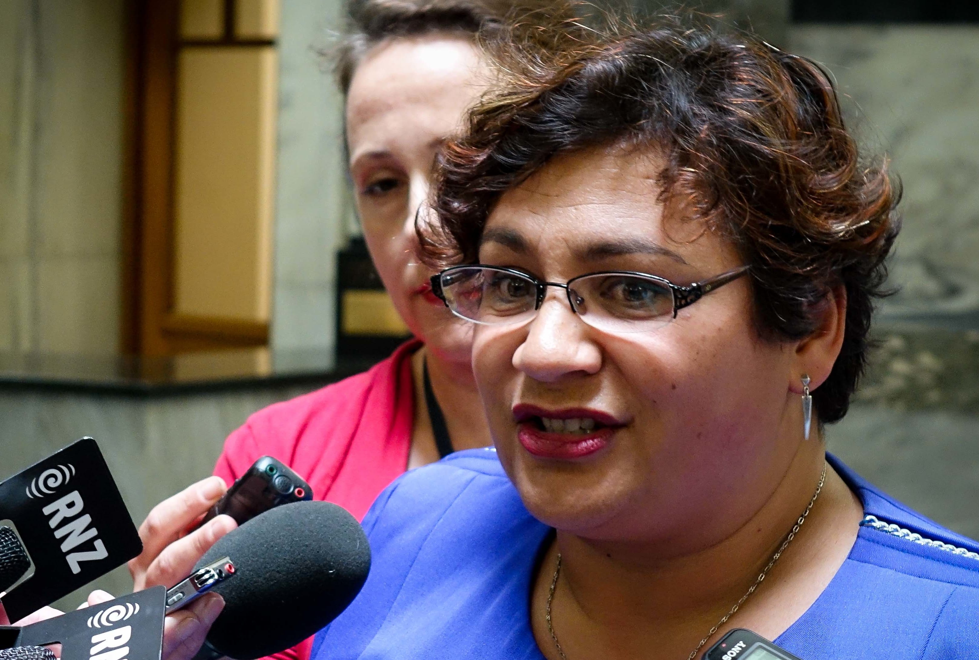 Metiria Turei talking on the GCSB / SIS report at bridge run.
