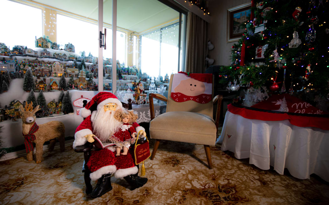 Joyce Morton lives in Auckland's Mount Roskill and every year she transforms her house into the North Pole itself.