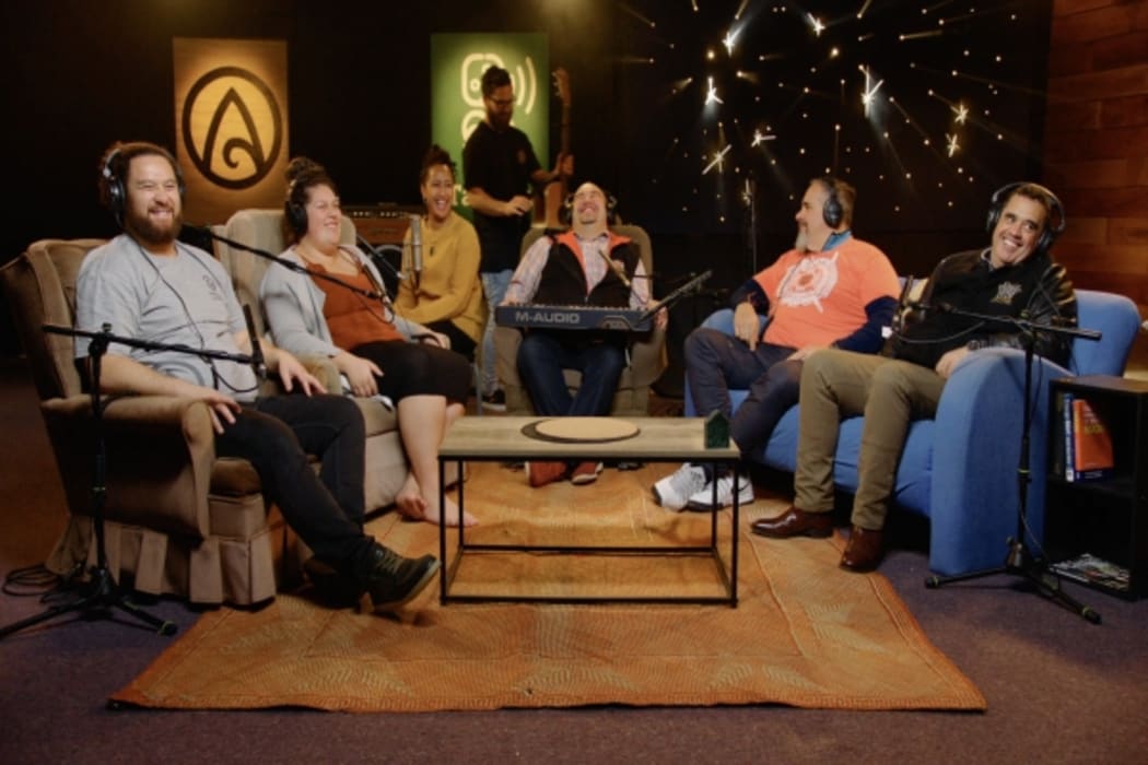 [From L to R] Lyndsay Snowden, Tariao Te Anga, Ngahuia Kopa, Joe McNamara (Standing at back), Paraone Gloyne, Dr Kaliko Baker and Dr Rangi Matamua