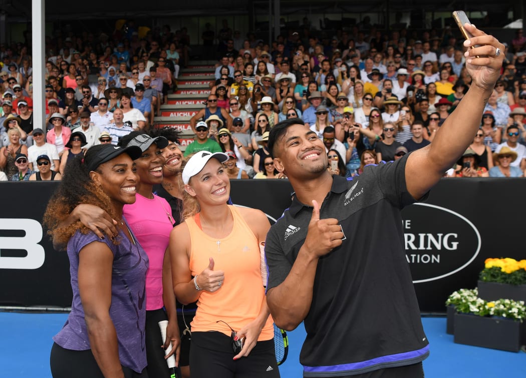 All Blacks Julian Savea takes a selfie with Caroline Wozniacki, Venus and Serena Williams and his brother Ardie.