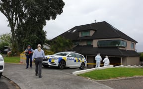 Police have launched a homicide investigation after finding a body in East Auckland yesterday which they now believe to be missing 55-year-old Elizabeth Zhong.