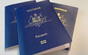 Australian government auditors have lambasted the passport office's handling of procurement contracts.