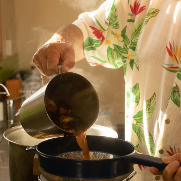 Āio Wīra Retreat Centre serves participants broth each evening of a fasting retreat.