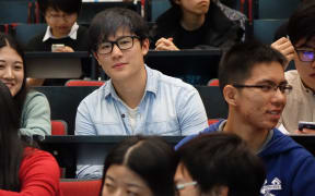Hundreds attended a meeting at the University of Auckland on 1 April 2016 prompted by recent violent attacks on international students.