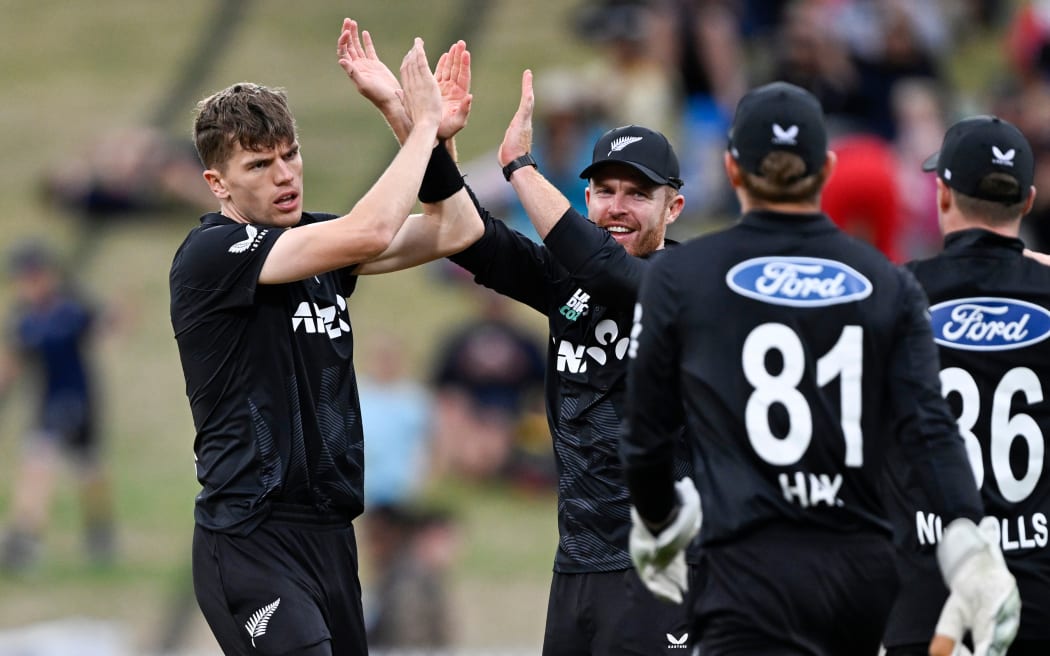 Black Cap Ben Sears celebrates the wicket of Pakistan's Mohammad Wasim during the second one-day international cricket match at Seddon Park in Hamilton. 3 April 2025.