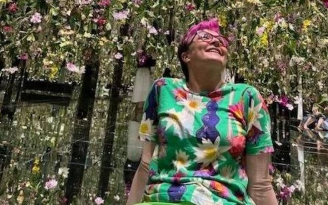 A tribute to Cal Wilson was published by her husband on her Instagram account.