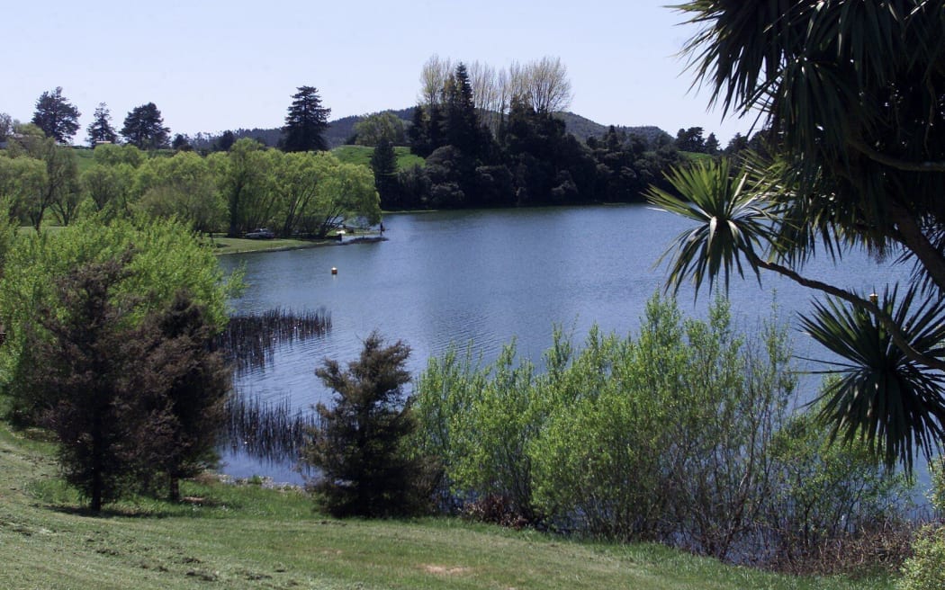 Lake Okaro which is approximately 25 kilometres south of Rotorua. The lake will recieve a chemical treatment to try and improve its water quality.PICTURE BY ALAN GIBSON15 OCTOBER 2003. NZH 16oct03 - SUFFERING: Lake Okaro is one of the North Island's sickest lakes.PICTURE / ALAN GIBSONBOP  8sep07 - HERE KITTY: Kitty litter will be added to Lake Okaro, 25km south of Rotorua.FPRDP 19Sep11 - IWI INTEREST: Any agreement on Lake Okaro would need to go through a public consultation process.   PHOTO/FILEBOP 29Dec11 - DOSED: Lake Okaro has had a chemical treatment to try and improve its water quality.DPM 10Jul13 - MIXED RESULTS: Lake Rerewhakaaitu has been fishing well, while Lake Okaro (above), hasn't been so good.   PHOTO/FILE