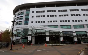 170414. Photo Diego Opatowski / RNZ. Christchurch Women's Hospital main entry.