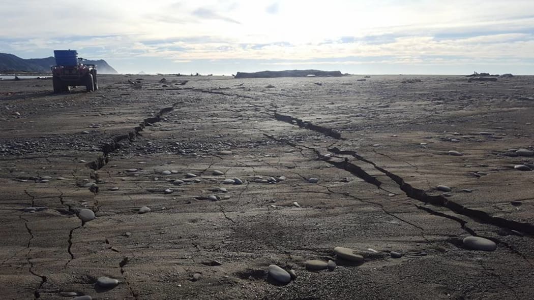 The 7.1 magnitude earthquake left large cracks in the sand at Rangitukia Beach near Te Araroa.