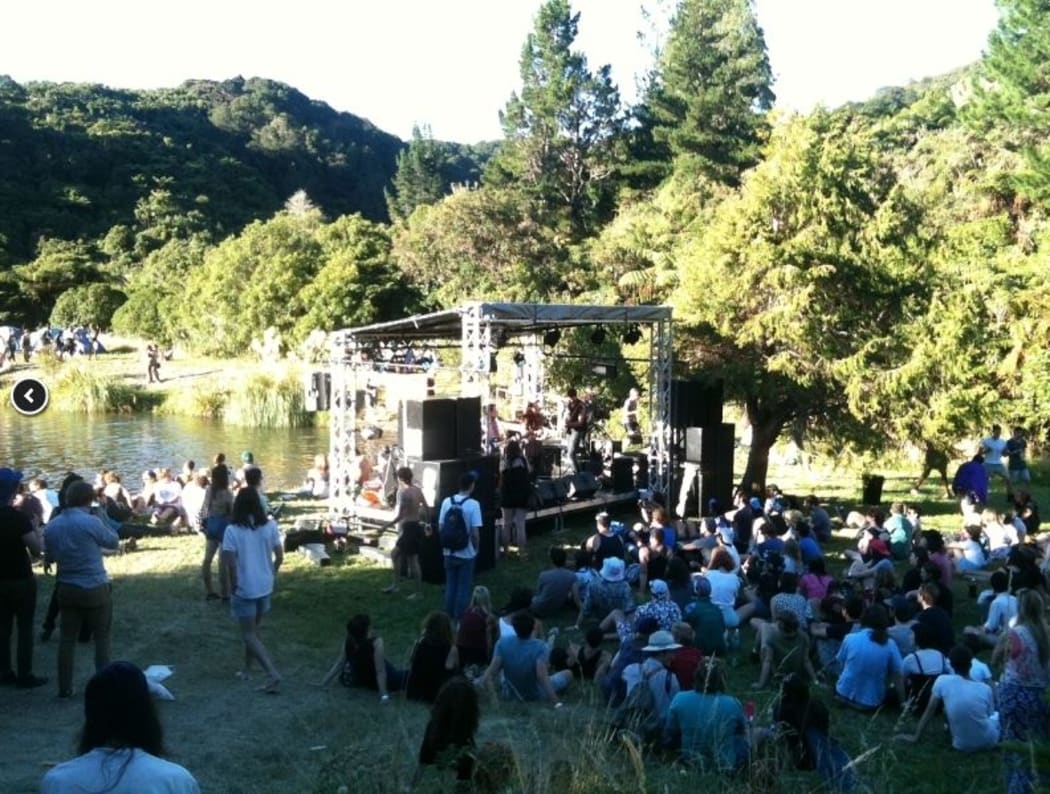 The Body Lyre play at the Lagoon at CALH '13