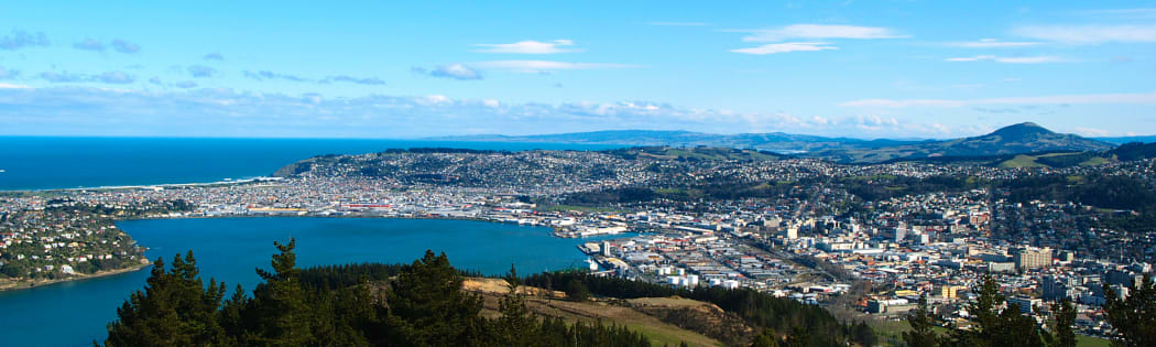 Dunedin Panorama from outlook Opoho